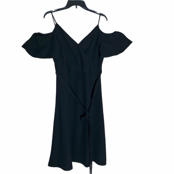 NEW Ann Taylor COLD SHOULDER FAUX WRAP DRESS 6 - Picture 10 of 15
